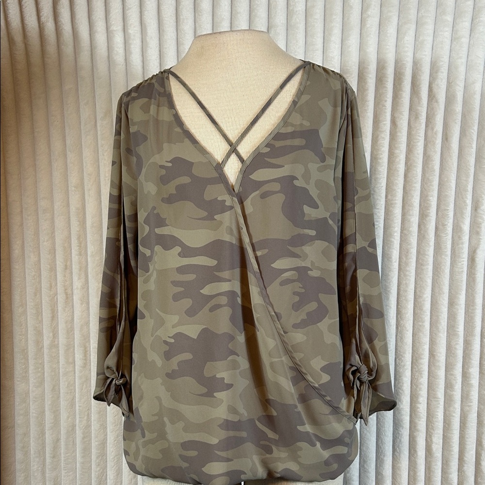 BOLD elements faux wrap semi sheer camouflage print long open sleeve blouse L